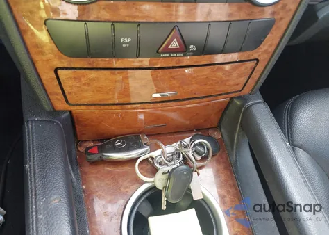 2009 Mercedes-Benz Ml 350 z USA, uszkodzony, nr VIN 4JGBB56E09A517403